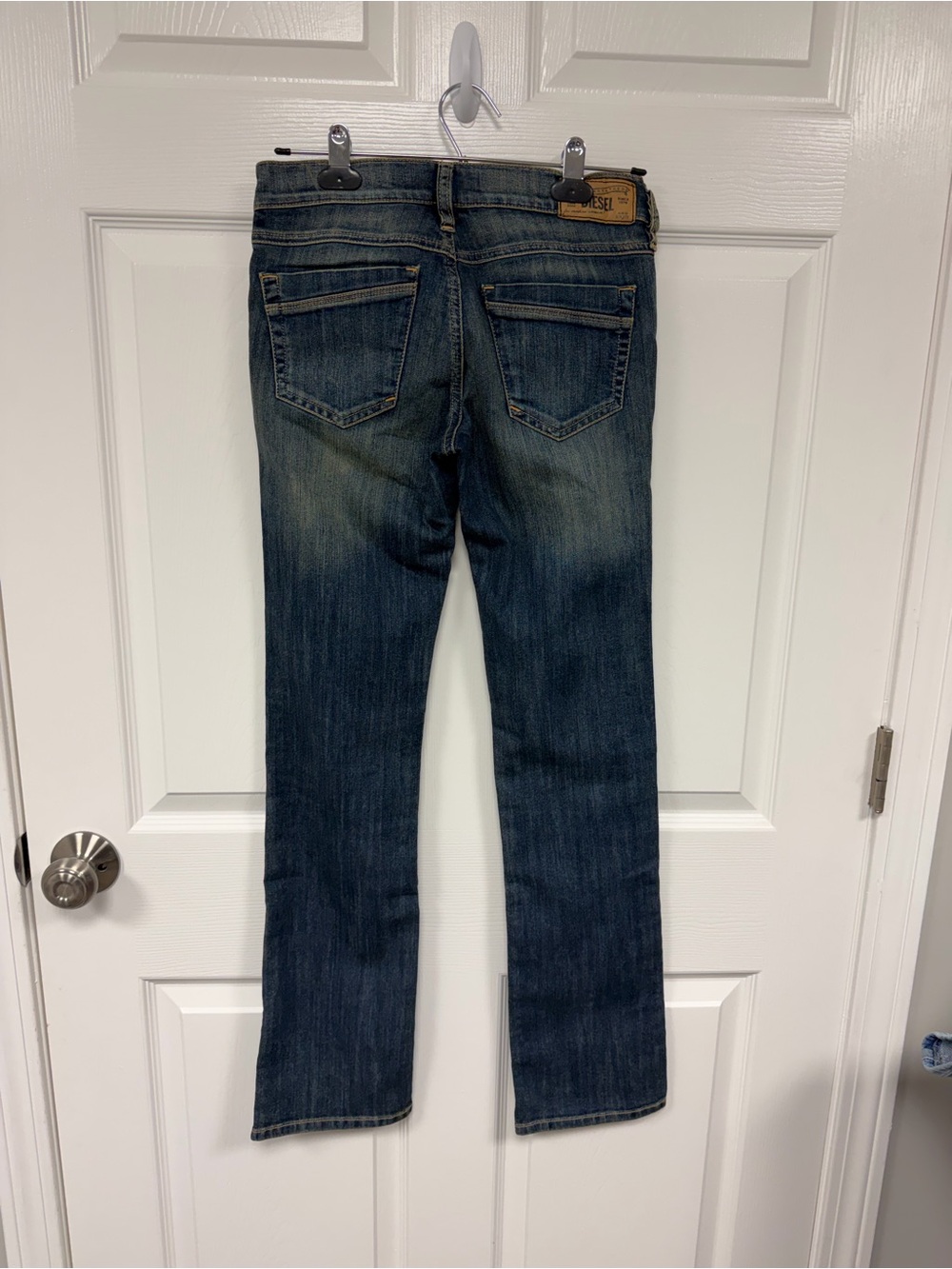 DIESEL Women’s Bootcut Jeans in Faded Blue Wash - Picture 2 of 7